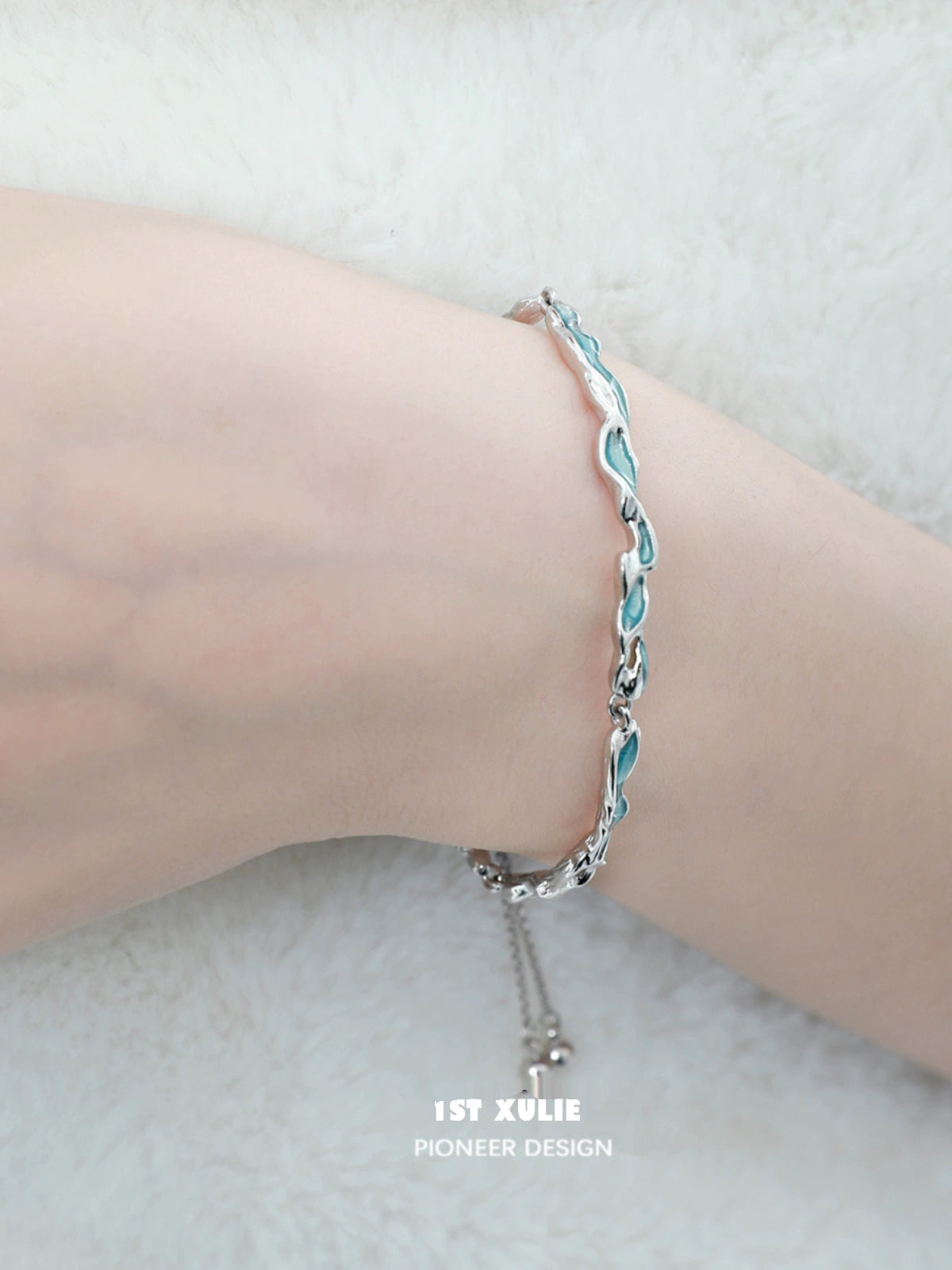 Delicate Ocean Tide Blue Bracelet