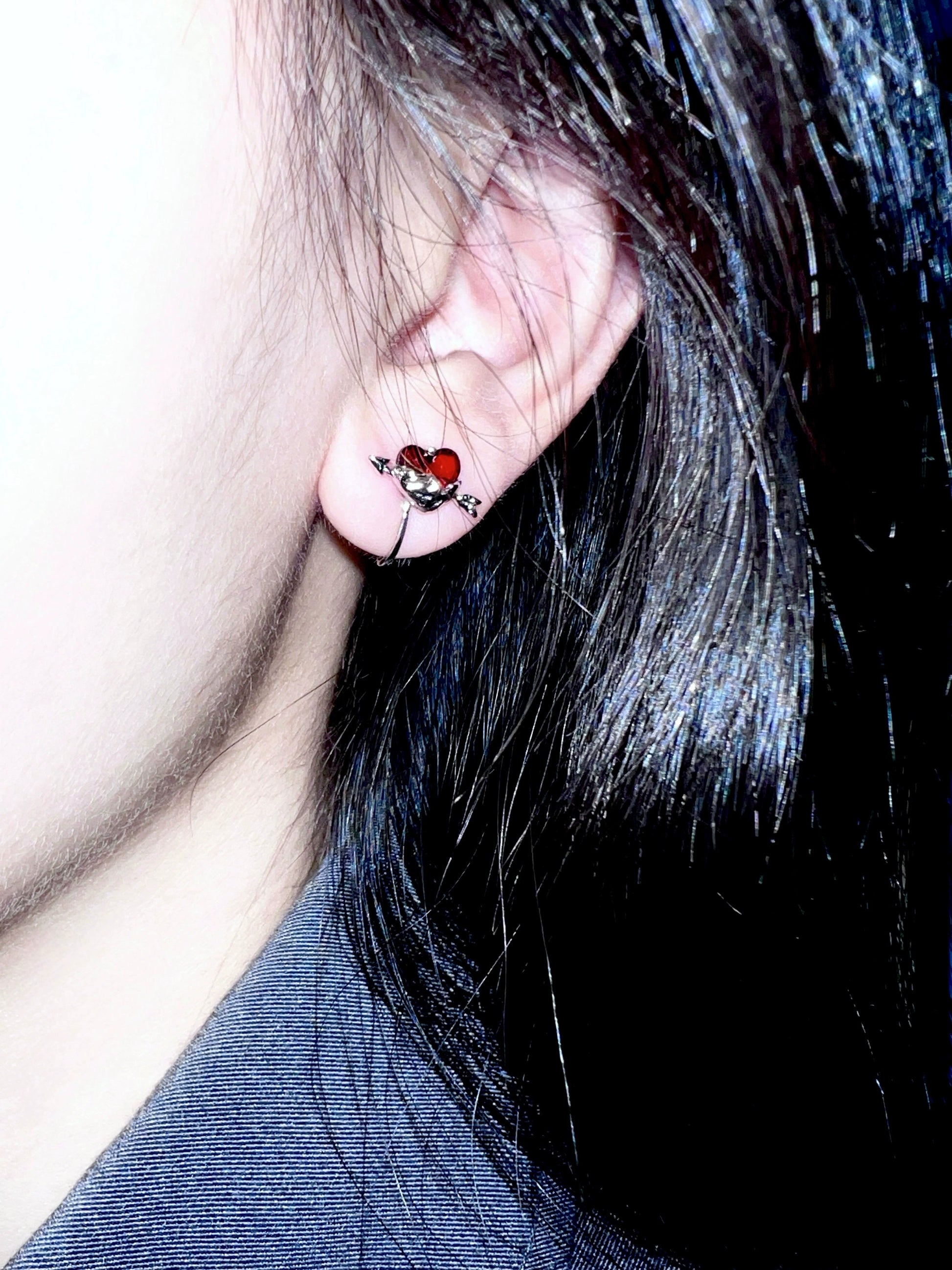 "Hunting Heart" bow&arrow Earring - Bloody Doll Jewelry