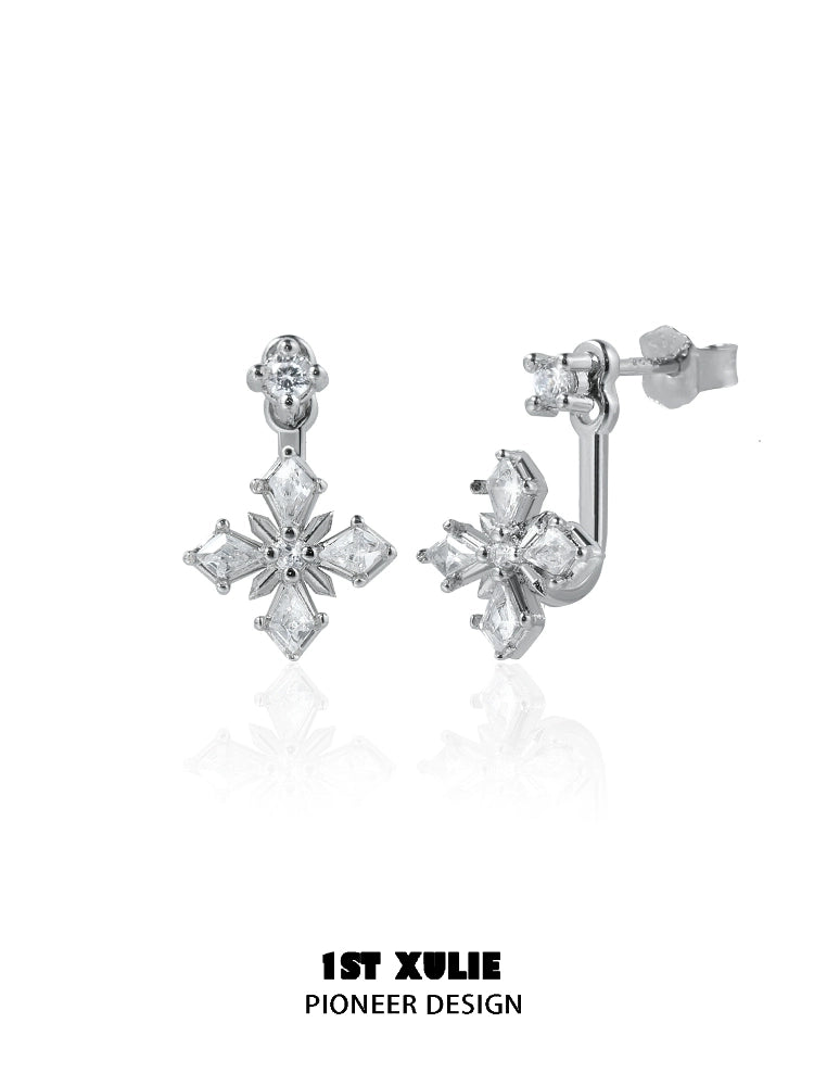 Light Domain Star Silver Earrings