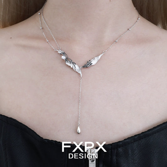 Y2K Black Feather Necklace