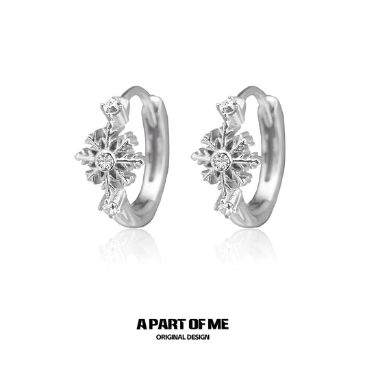 Frosted Snowflake Zircon Earrings