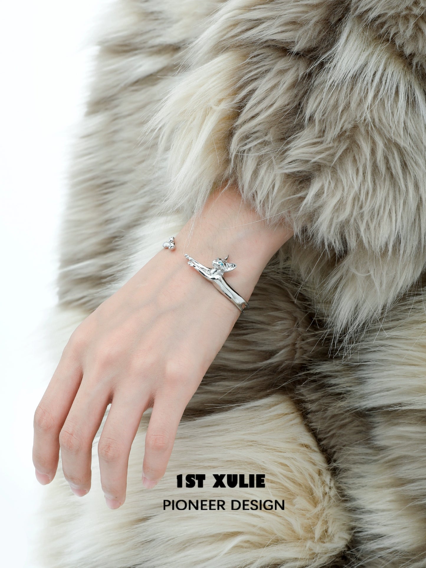 Peep Cat World Y2K Silver Bracelet