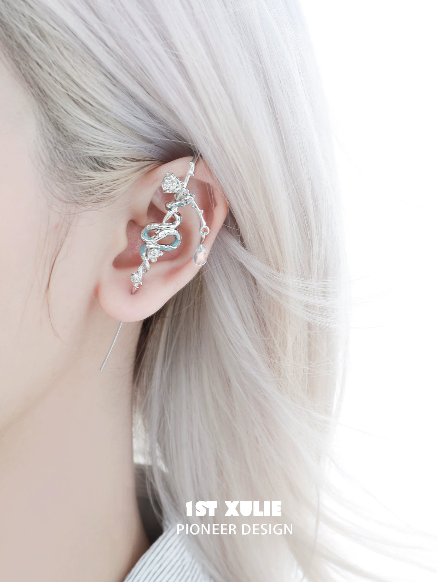 Rose Ice Snake Piercing Ear Needle