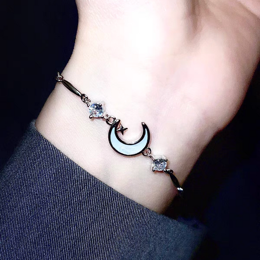 "Day Moon Fritillary" Zircon Bracelet