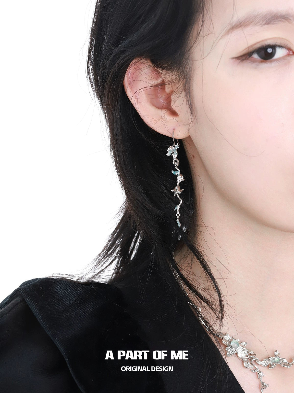 Summer Blue Flower Earrings