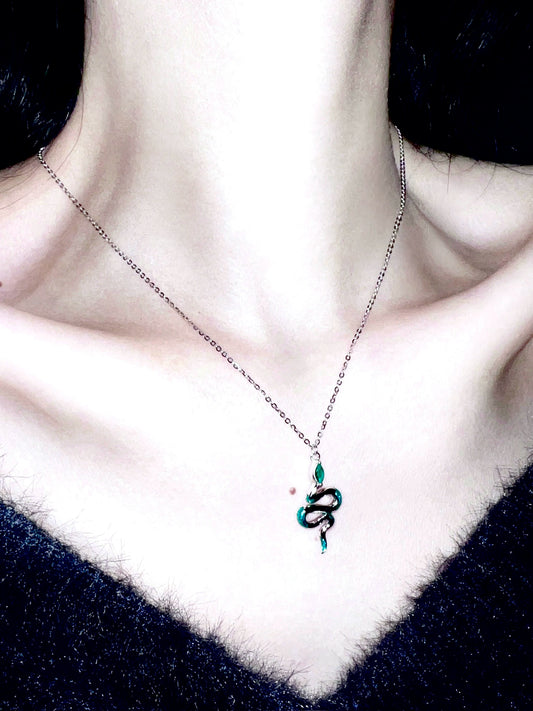 "Green Snake Dreams" Zircon Necklace
