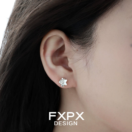 Minimalist Star Shell Earrings