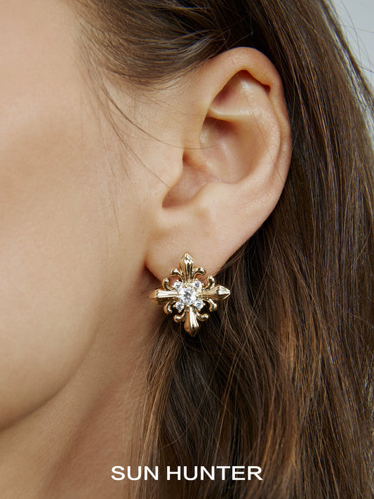 Iris Square Stud Earrings