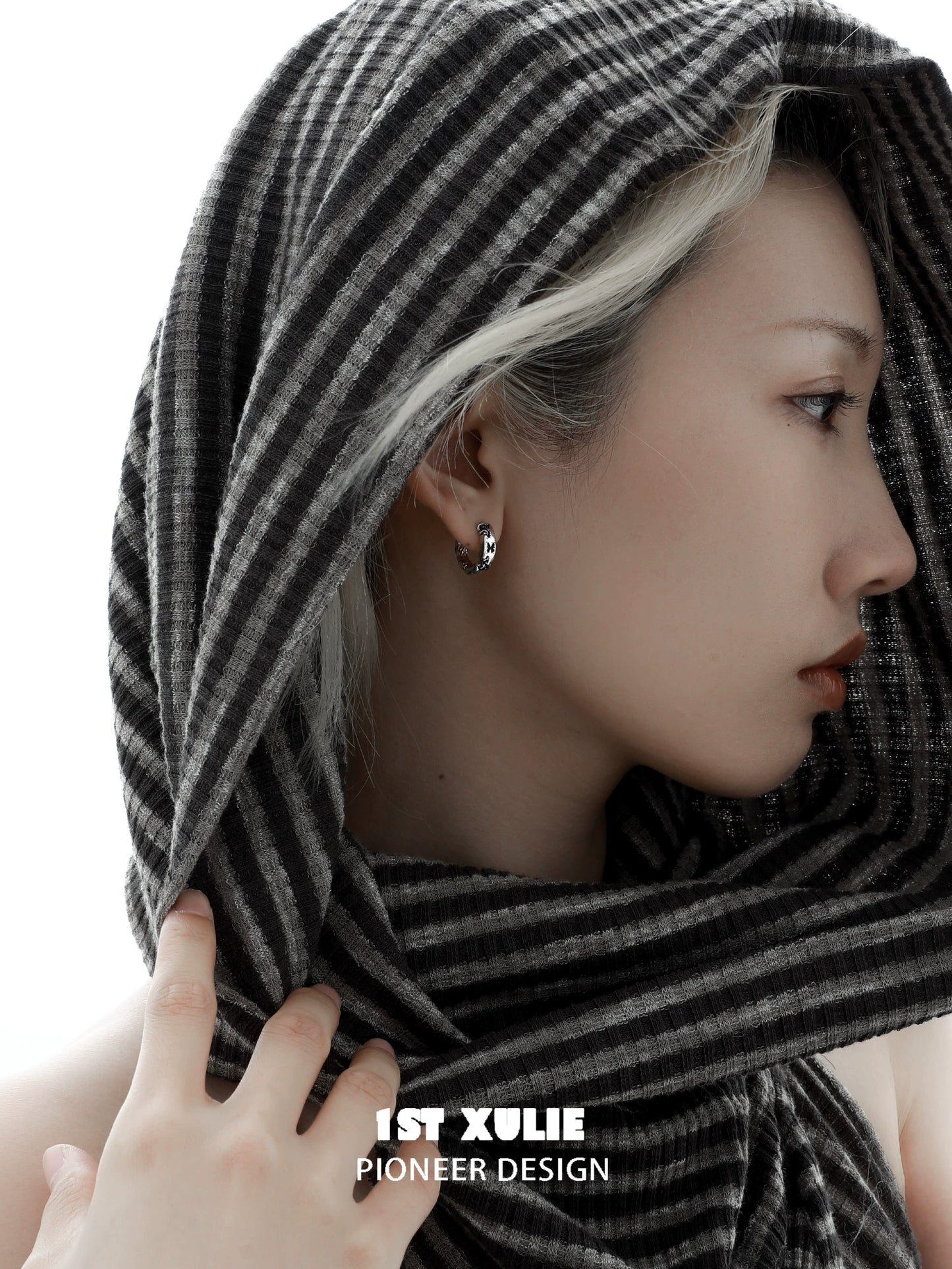 Y2K Chic Butterfly Circle Earrings