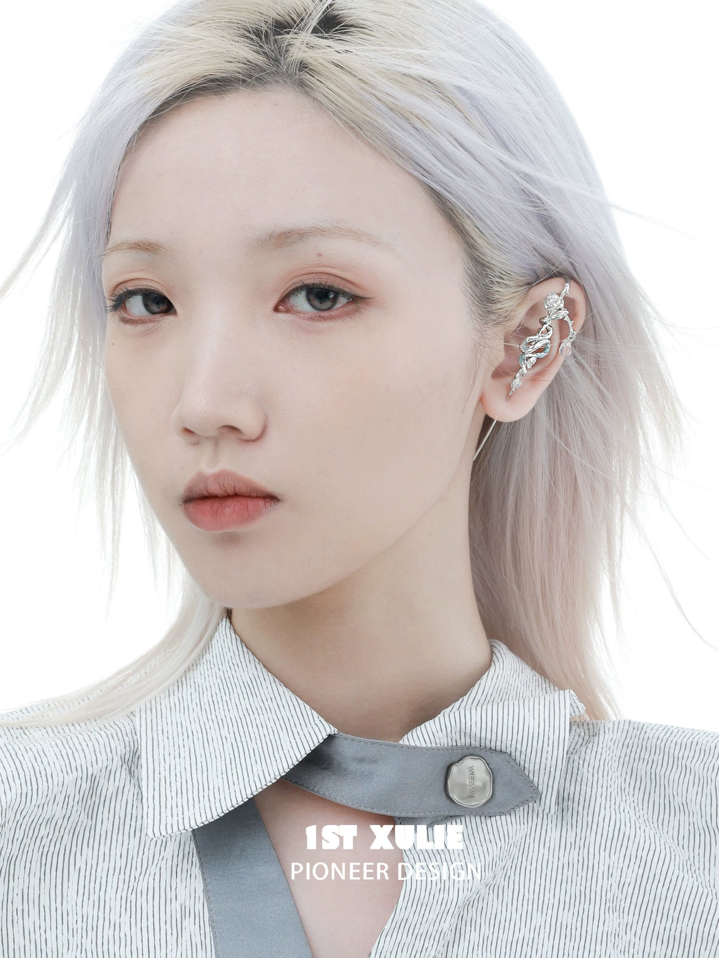 Rose Ice Snake Piercing Ear Needle