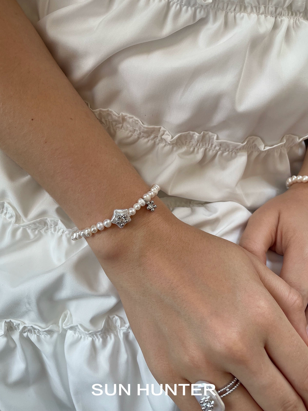 Starry Shore Pearl Bracelet