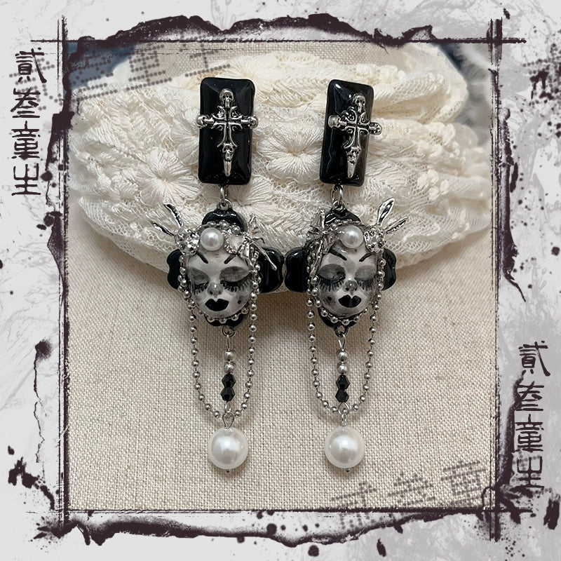 Earrings & Ear Cuffs-Two Three Children's Original Doll Earrings Dark Gothic Sweet Cool Niche Premium Dark Stud Earrings Sweet Cool Earrings