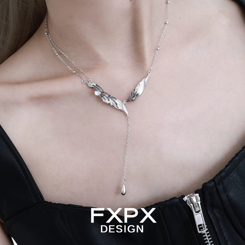 Y2K Black Feather Necklace