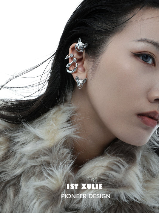 Y2K Peeping Cat Chain Earrings