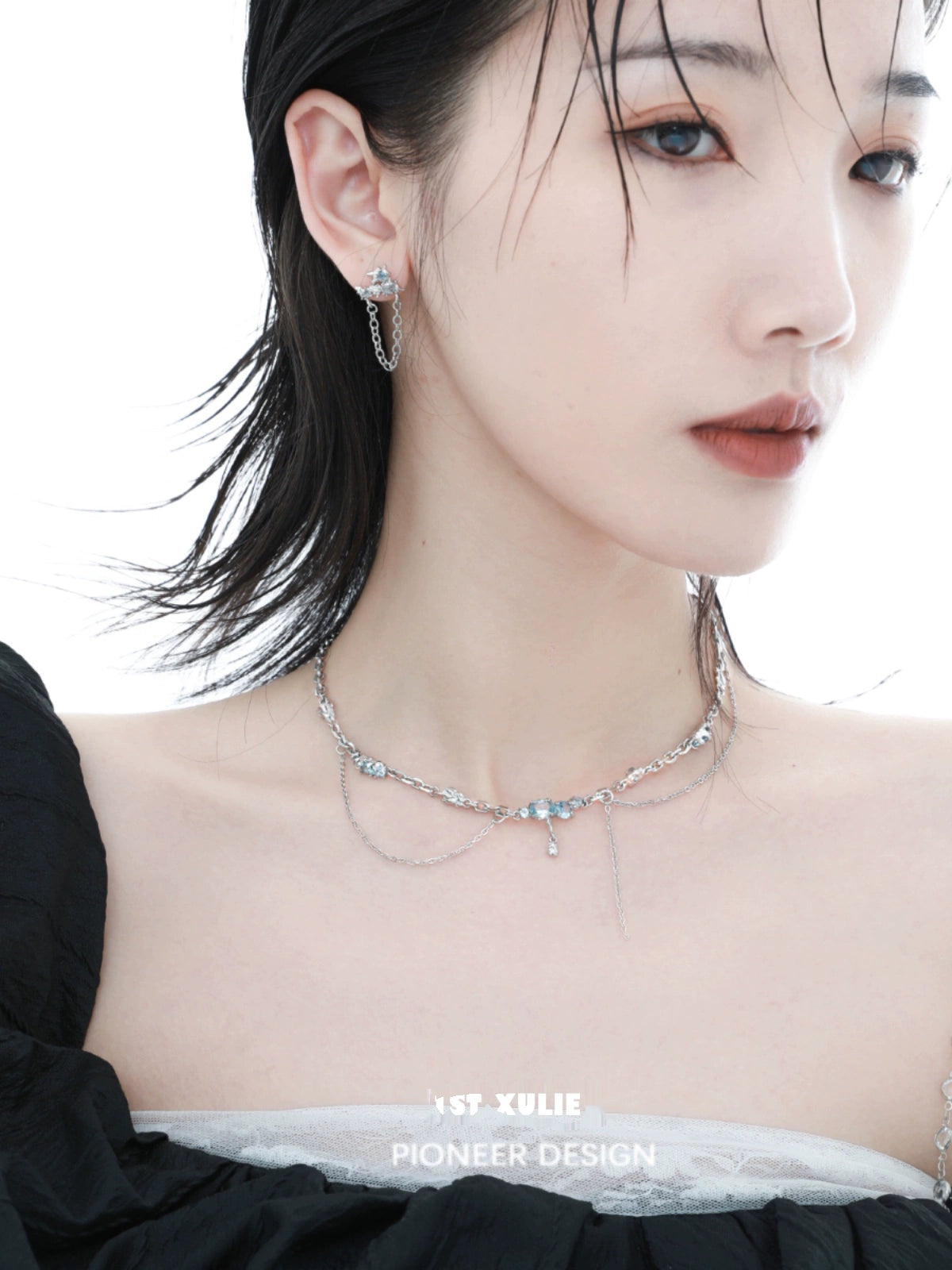 Blue Fringe Zircon Clavicle Chain