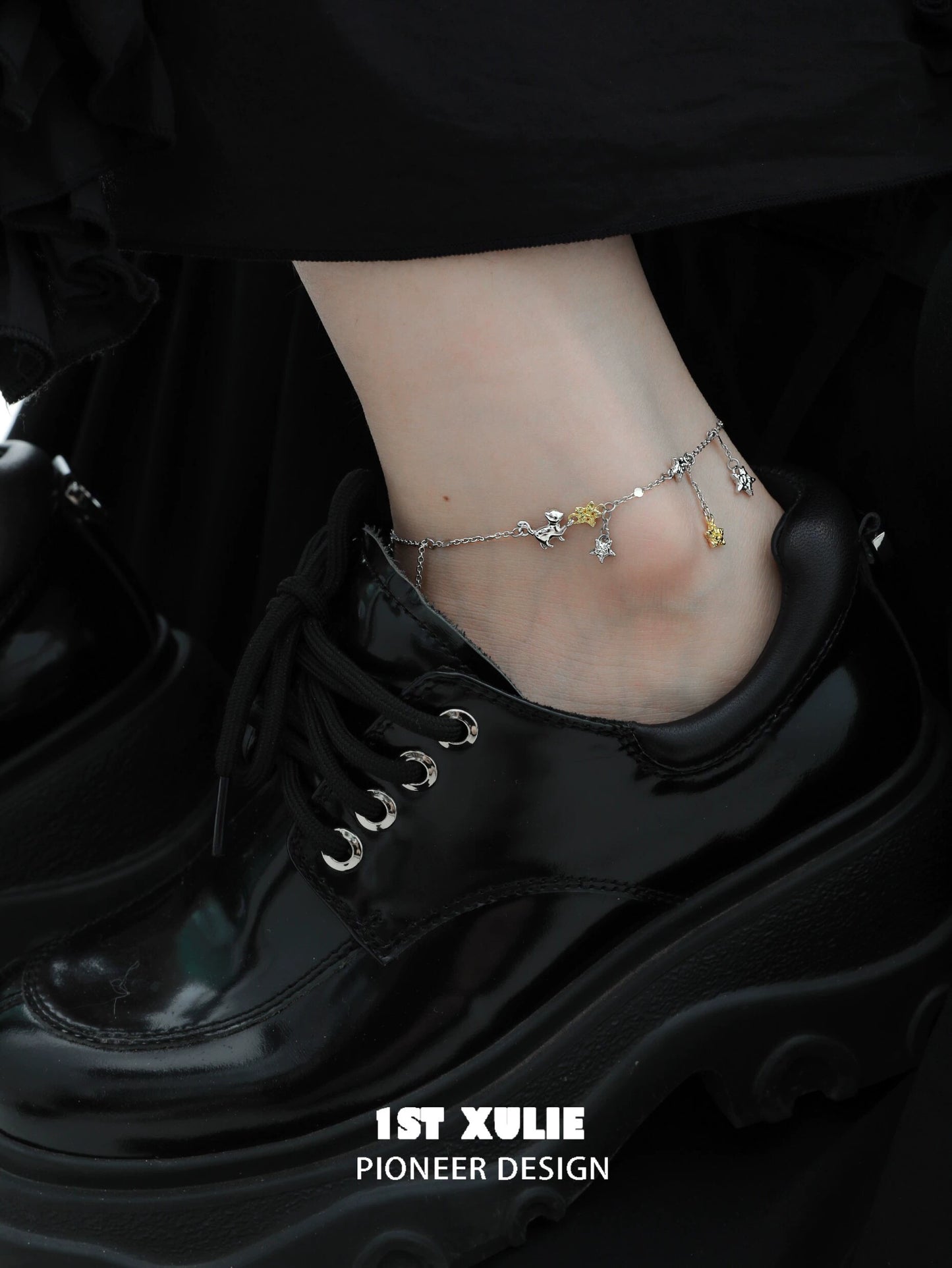 Star-Picking Cat Silver Anklet