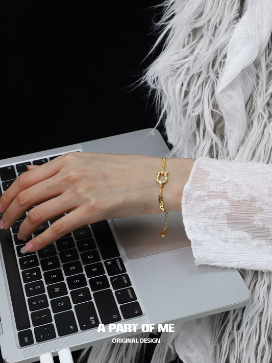 Silver Horseshoe Buckle Bracelet