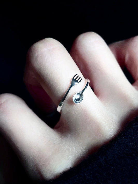 "Fork & Spoon" Creative Ring