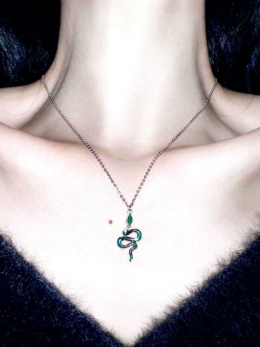 "Green Snake Dreams" Zircon Necklace