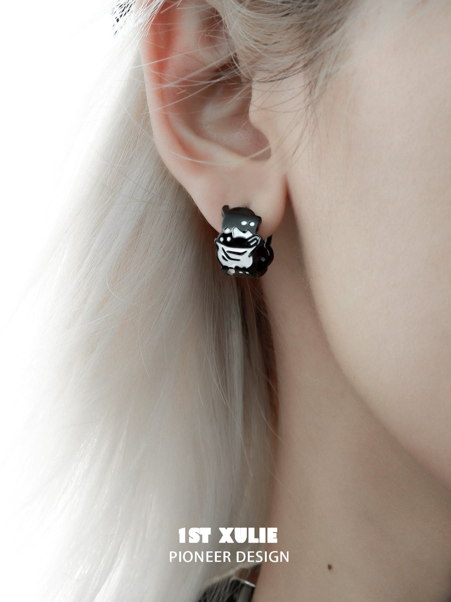 Y2K Rebel Punk Cat Earrings