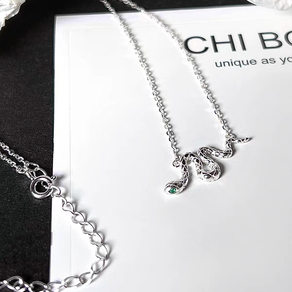 "Silver Snake" Collarbone Necklace