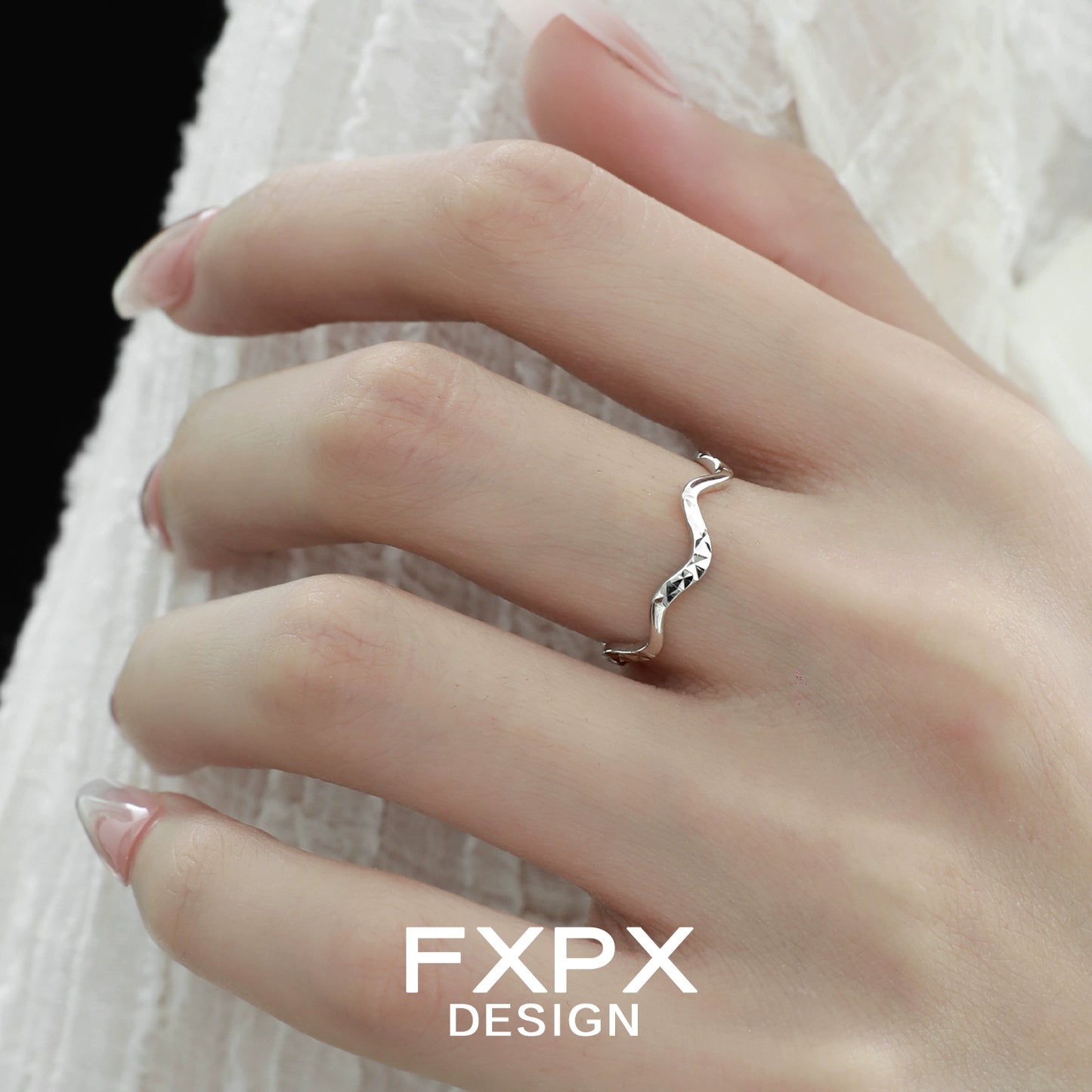 Wavy Silver Thin Ring