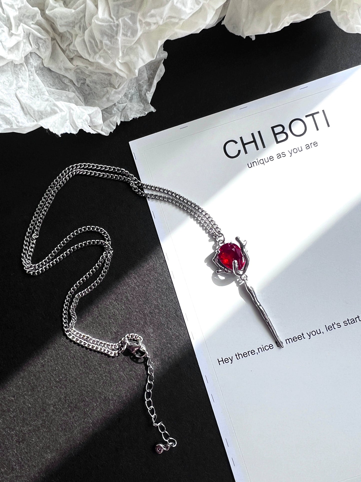 "No Man's Land Rose" Cold Necklace