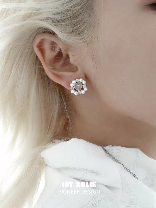 Y2K Pearl Whispering Earrings