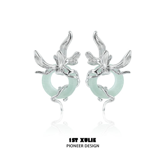 Elegant Iris Silver Stud Earrings