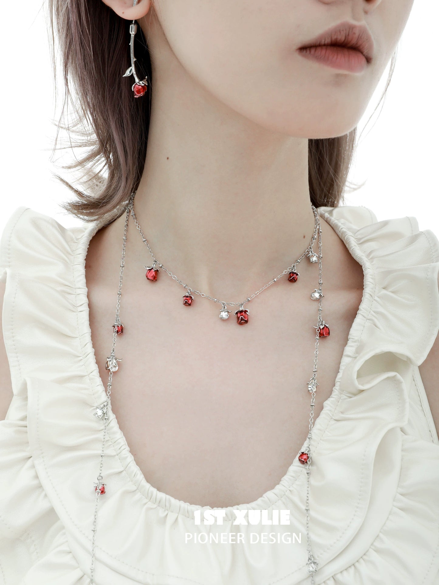 Rose Kiss Clavicle Chain