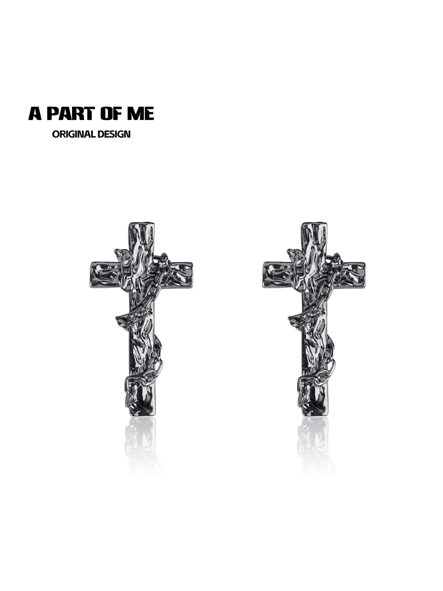 Textured Rattan Cross Earrings