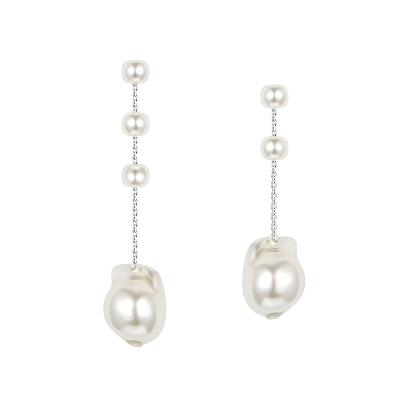 Elegant Baroque Pearl Earrings