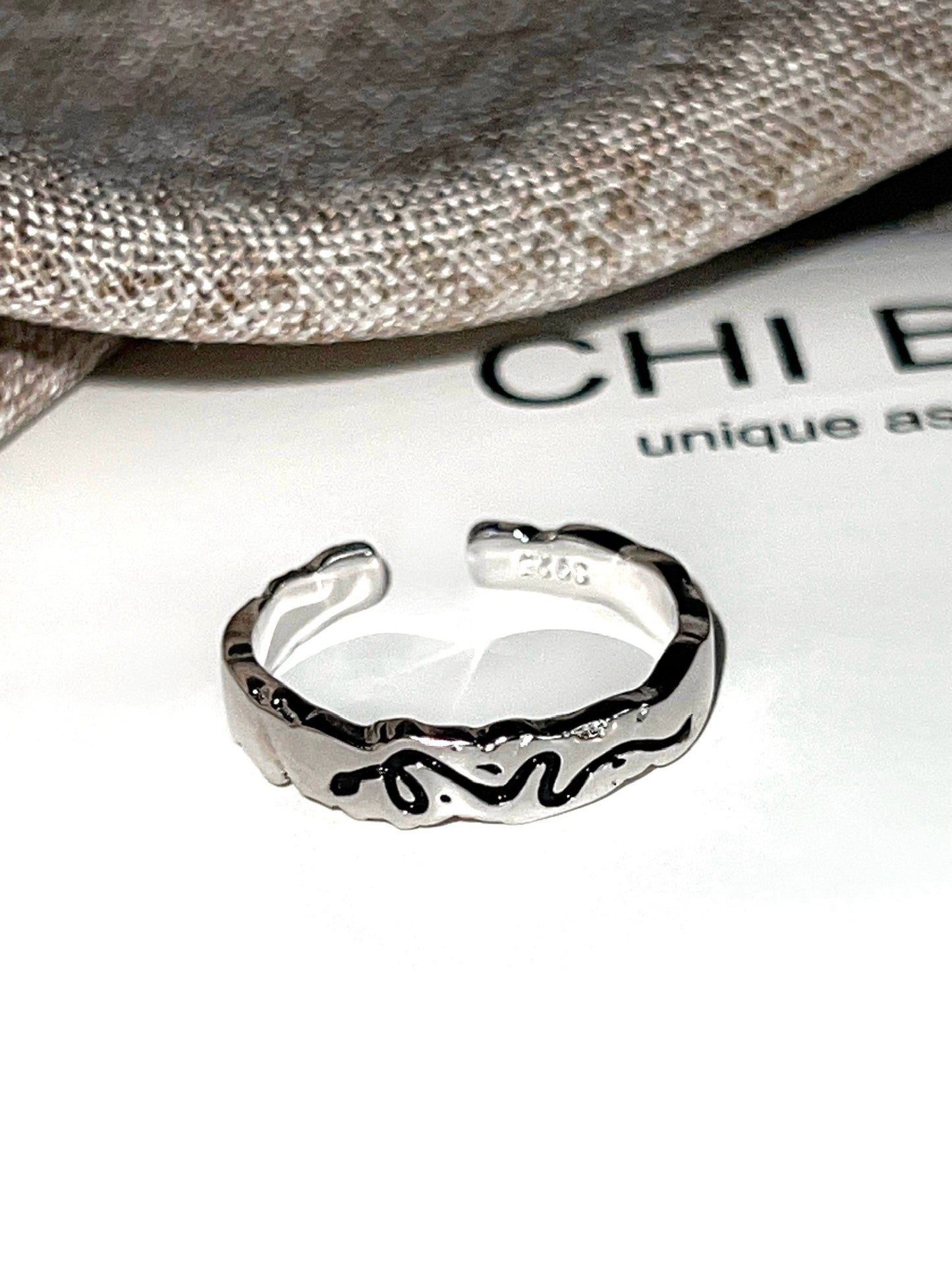 "Spirit Snake Imprint" Ring