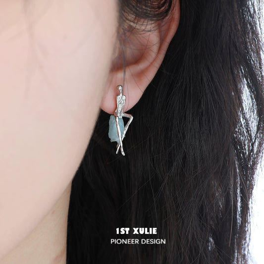 Y2K Modern Muse Stud Earrings