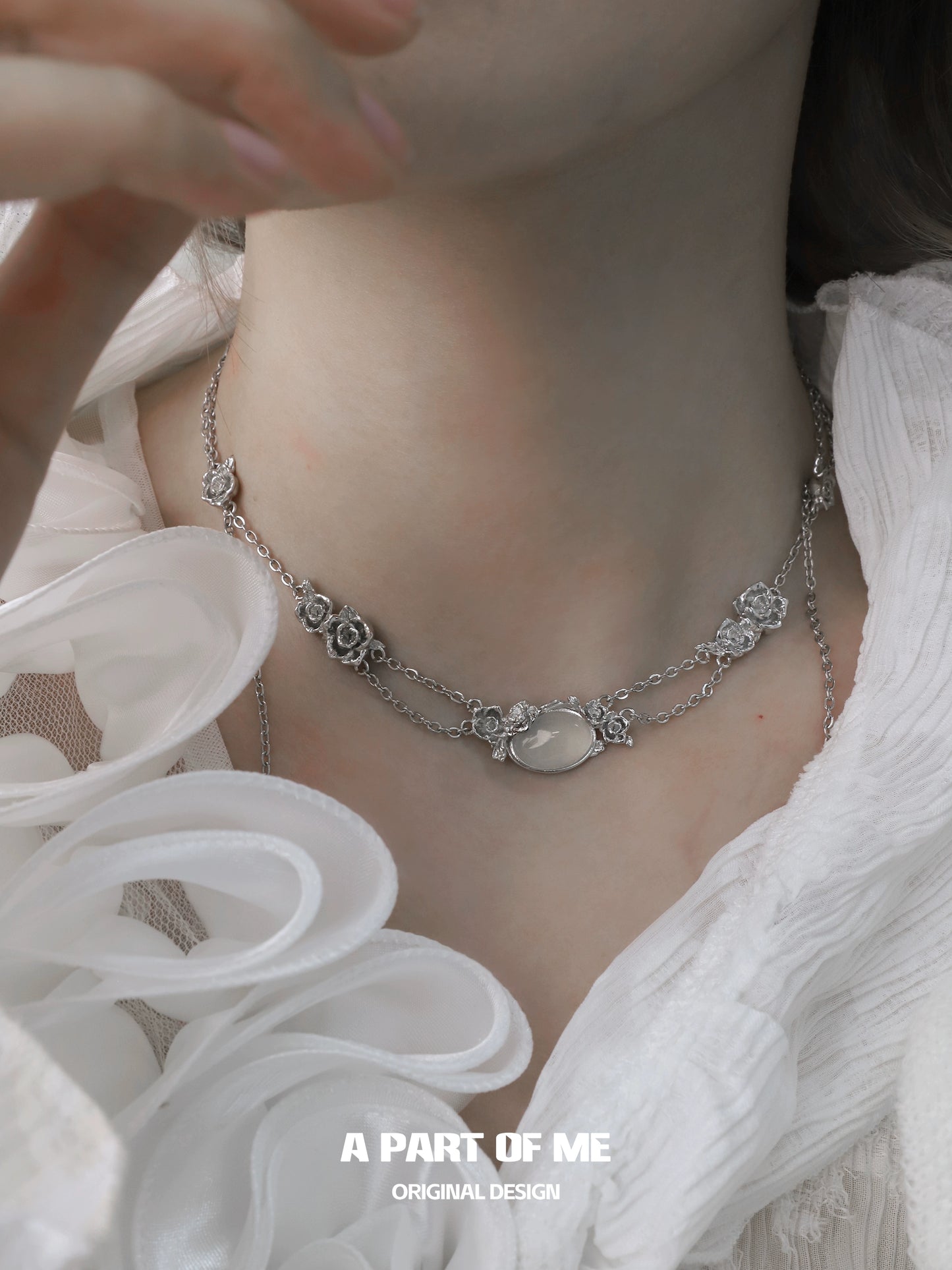 Rose Treasure Silver Necklace