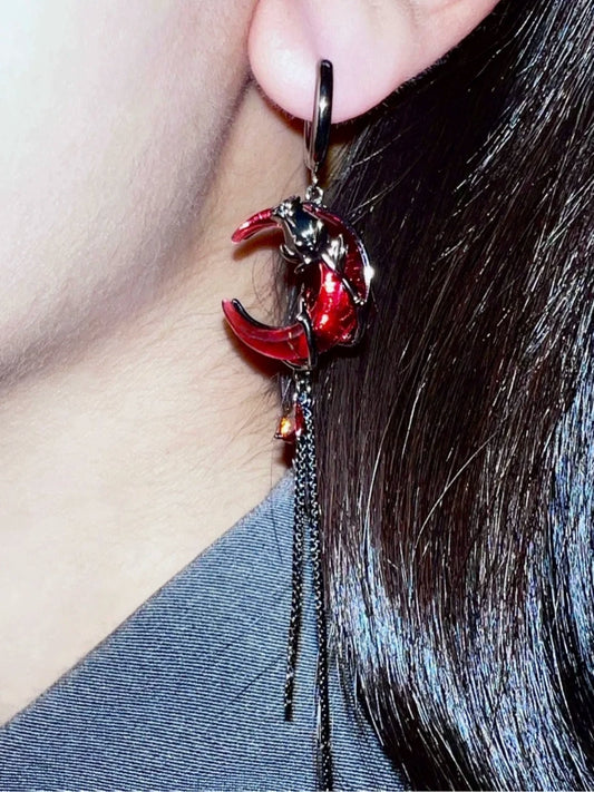 "Rose Blood Vine" Vintage Earrings