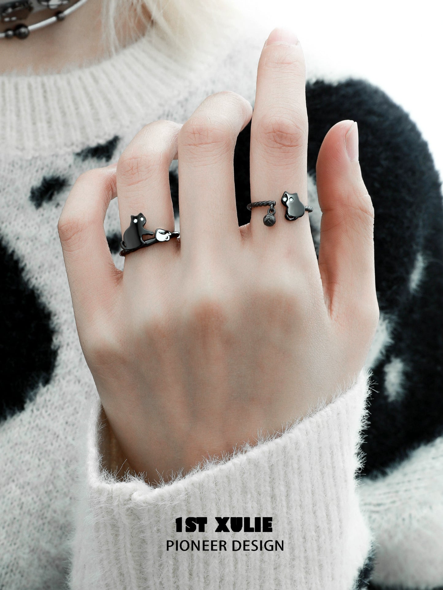 Y2K Playful Black Cat Toy Ring
