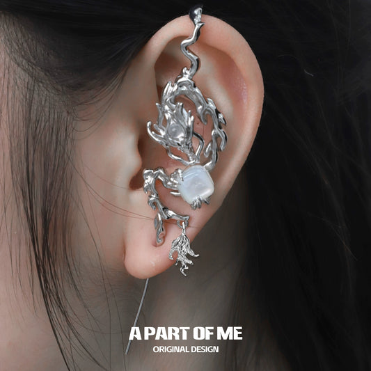 Dragon Tail Cool Stud Earrings