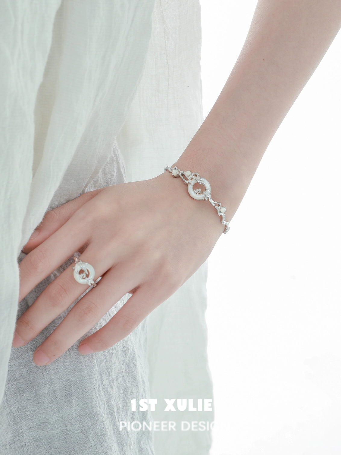 Jade Rabbit White Agate Silver Bracelet