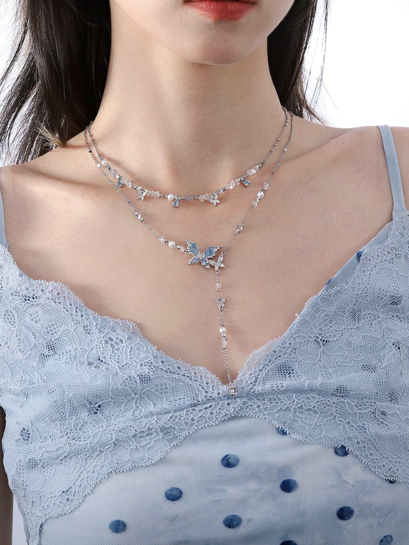 Crushed Butterfly Clavicle Necklace
