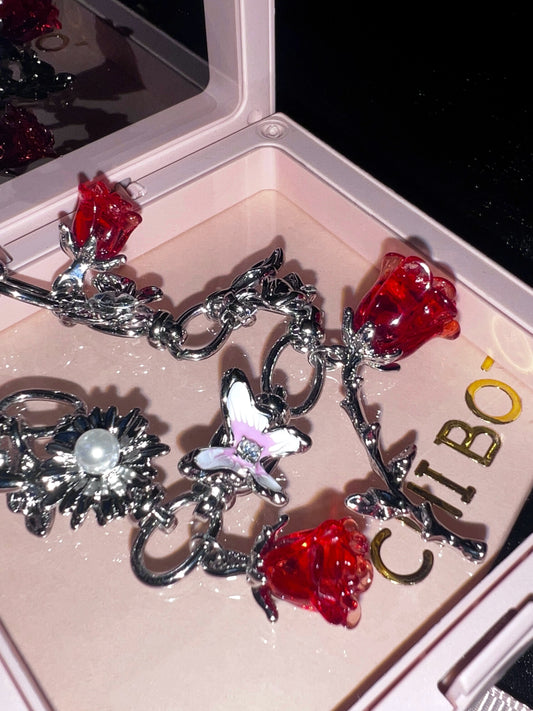 "Rose Estate" Vine Necklace