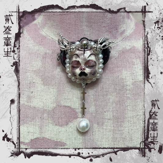 Brooches-Ersan Tongsheng Original Handmade Niche Lonely Doll Imitation Pearl Pendant Vintage Dark Accessories Wear Accessories