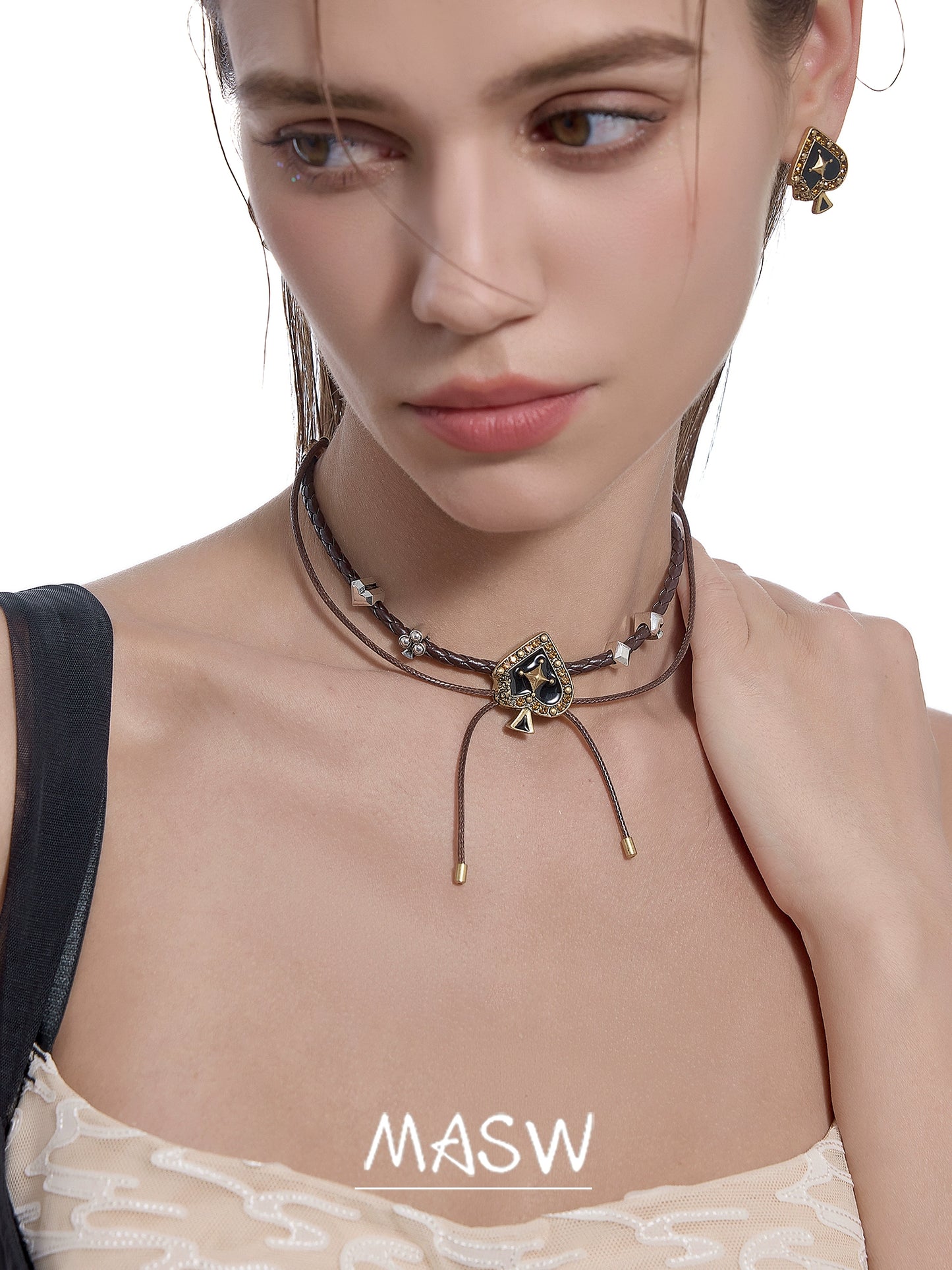 Merad Heart Retro Necklace