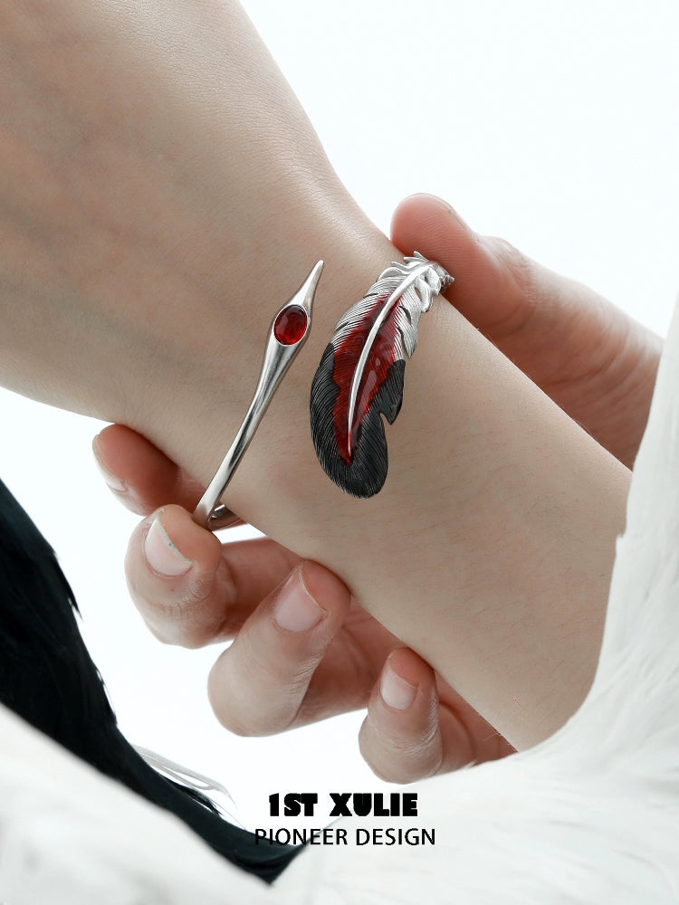 Bloody Feather Bracelet