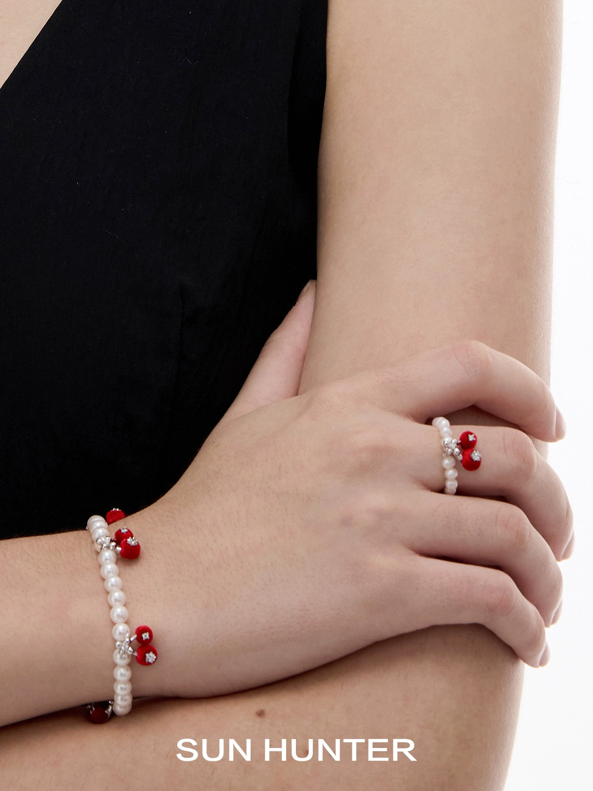 Velvet Cherry Pearl Ring