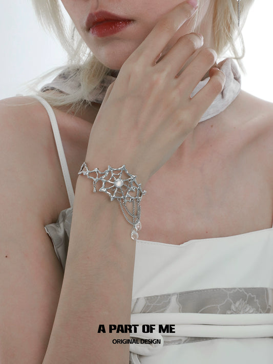 Spiderweb Trap Bracelet