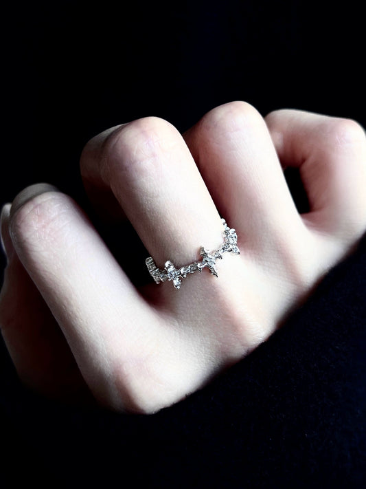 "Star Snow Night" Starburst Ring