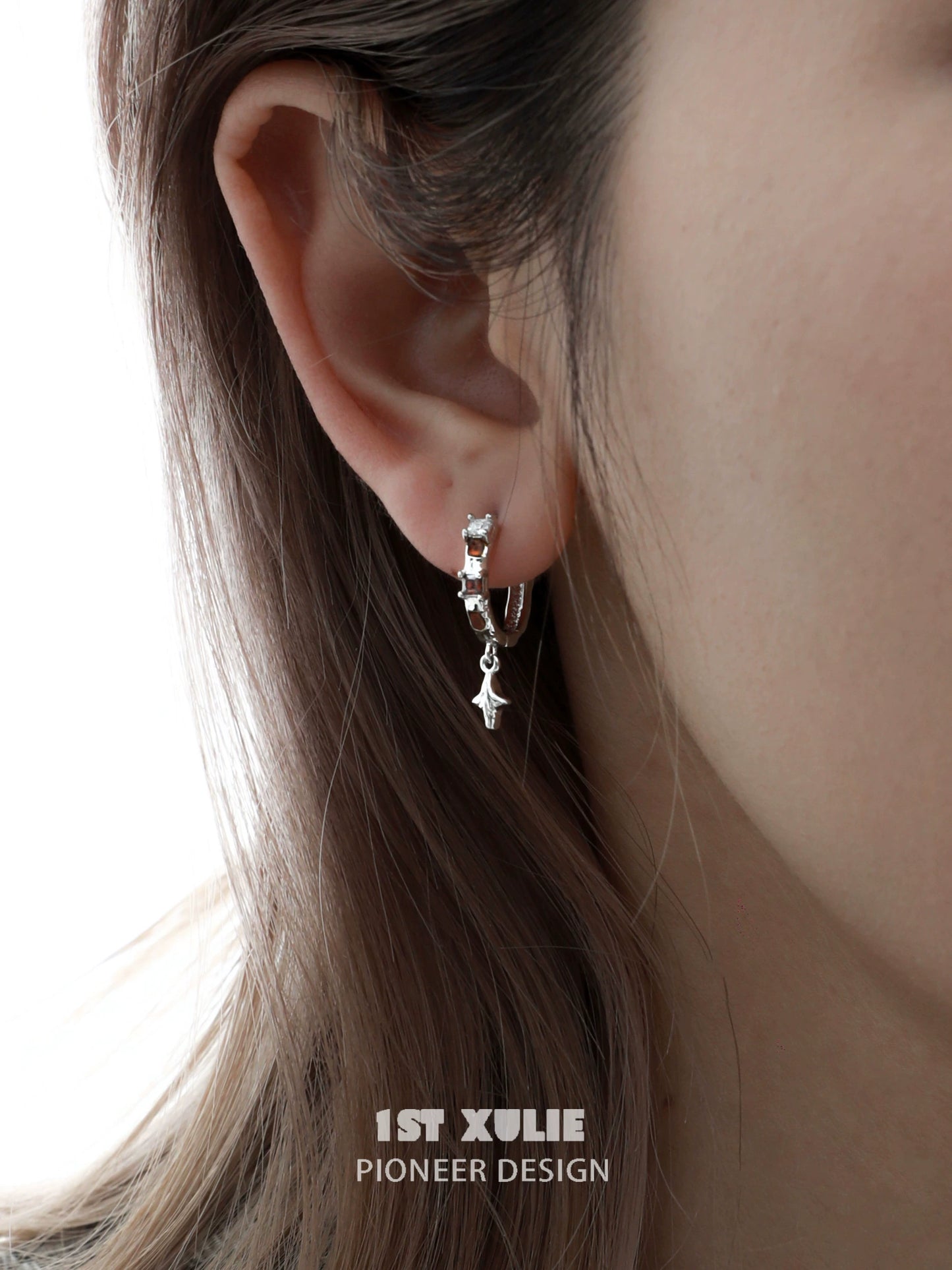 Golden Maillard Zircon Earrings