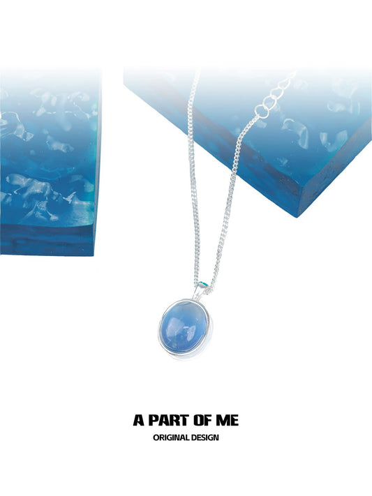 Cool Aquamarine Silver Necklace