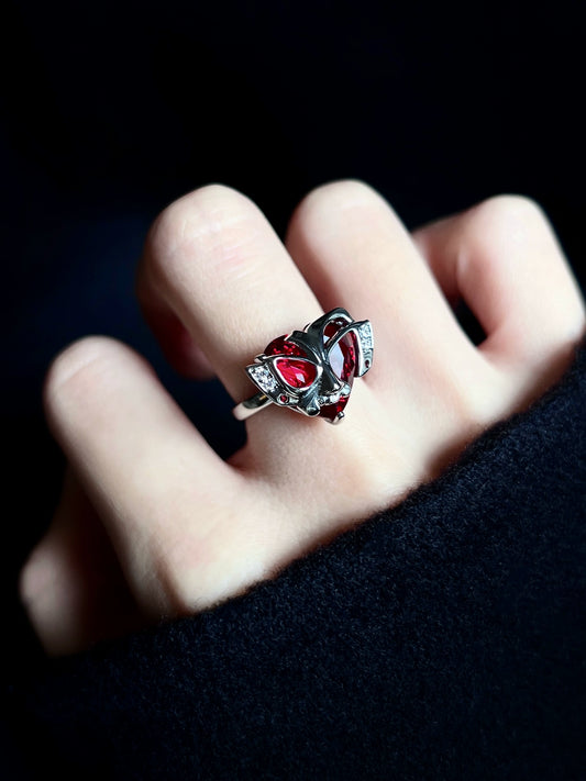 "Bloody Mask" Wrap Ring
